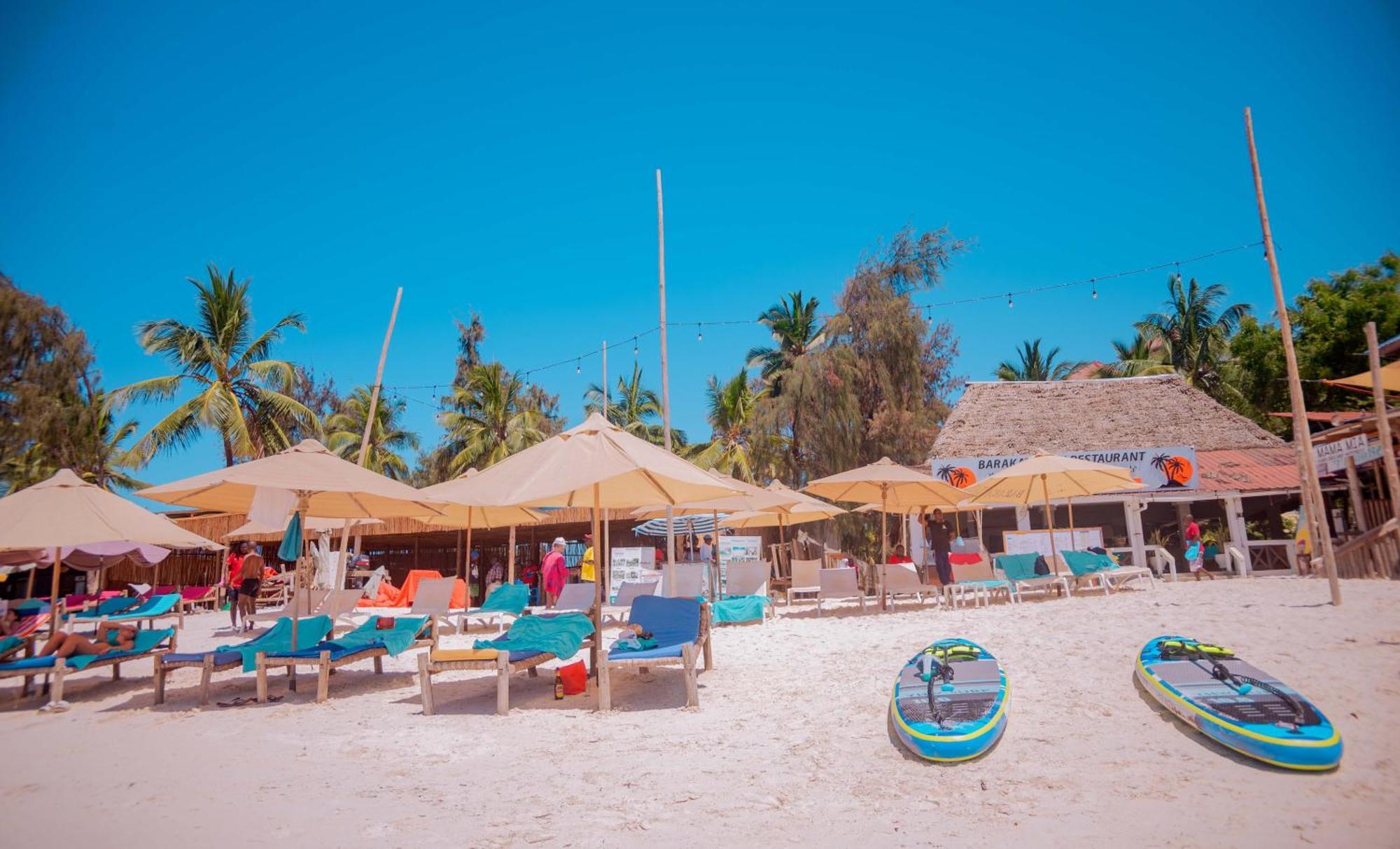 Baraka Beach Bungalows Нунгви Екстериор снимка