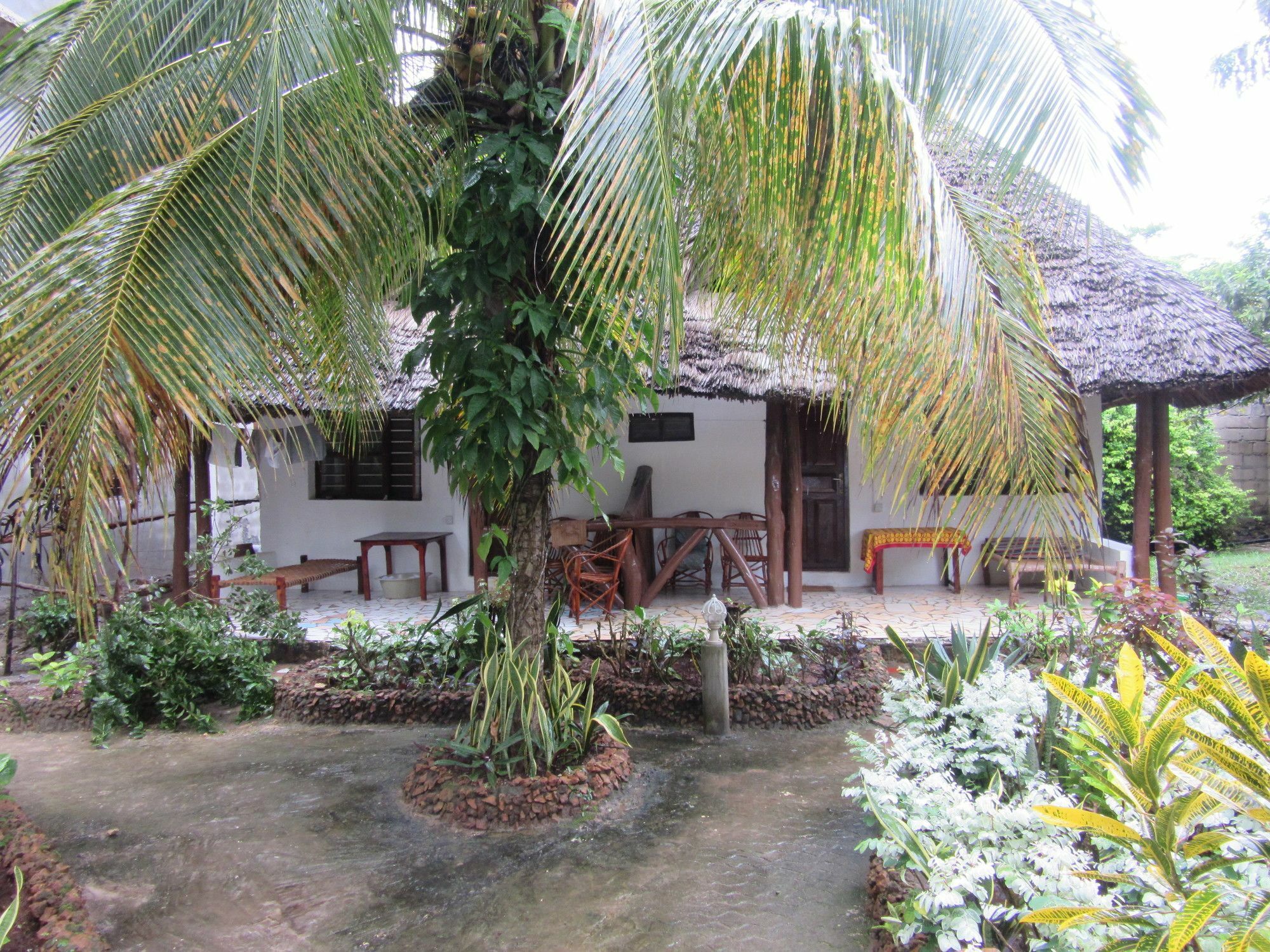 Baraka Beach Bungalows Нунгви Екстериор снимка